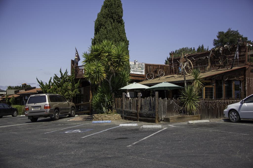 The Blue Sky Lodge Carmel Valley Esterno foto